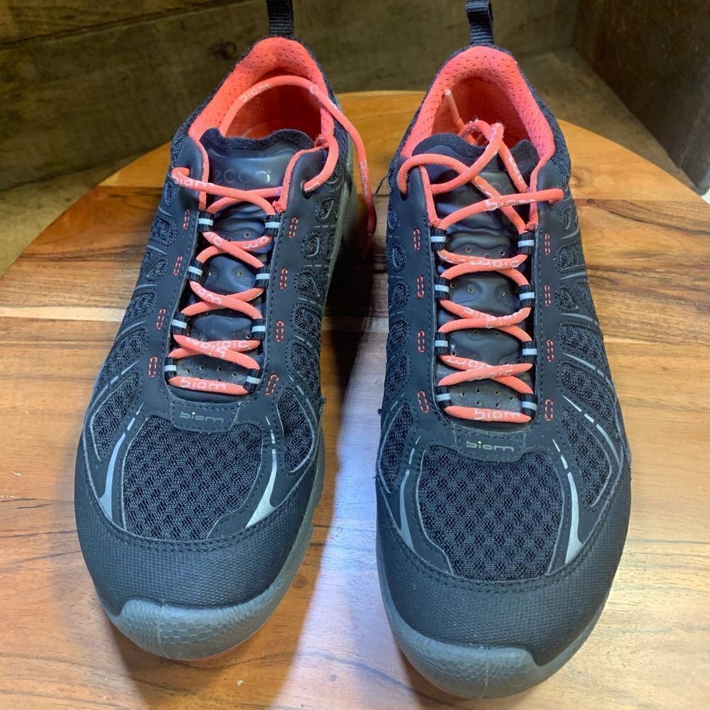 Ecco sneakers.  Inv 5544